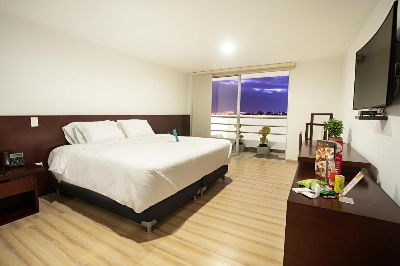 Loft Hotel Іп'ялес Екстер'єр фото